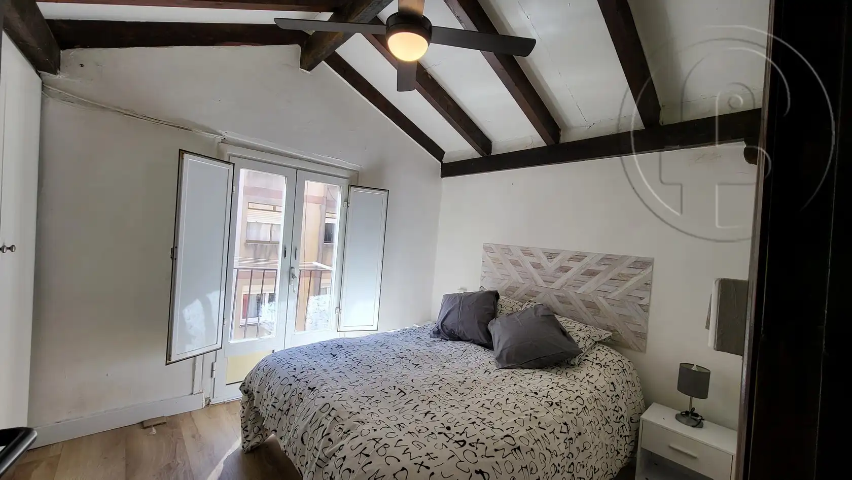 Apartment mit Terrasse zur Miete in Calle Laredo