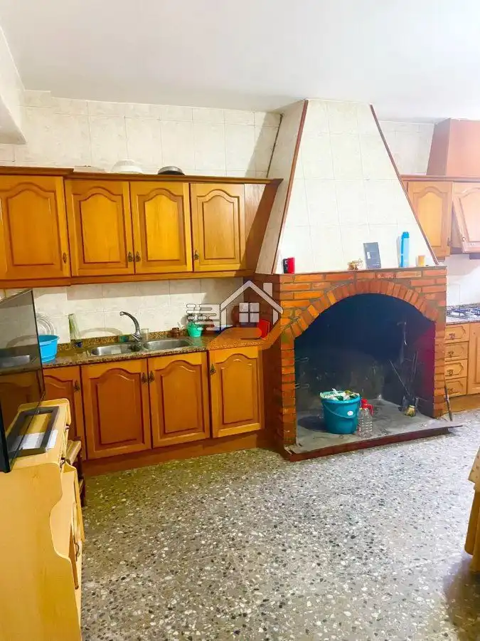 Cuina de Casa adosada en venda en Chirivel amb Calefacció, Terrassa i Balcó