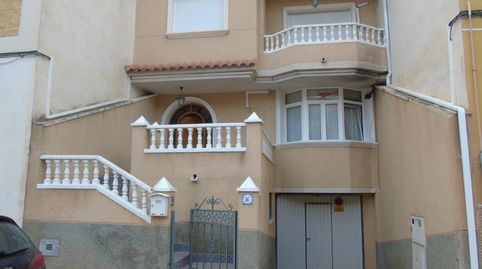 CASA UNIFAMILIAR ADOASA EN VENTA EN CEUTI