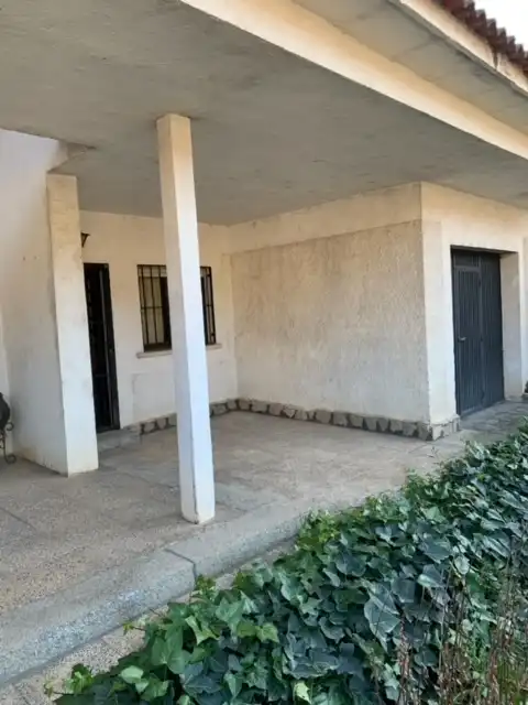 Casa o chalet en venta en La Adrada  con Calefacción, Jardín privado y Trastero