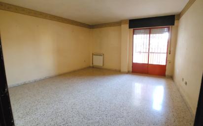 Living room of Flat for sale in  Granada Capital  with Heating