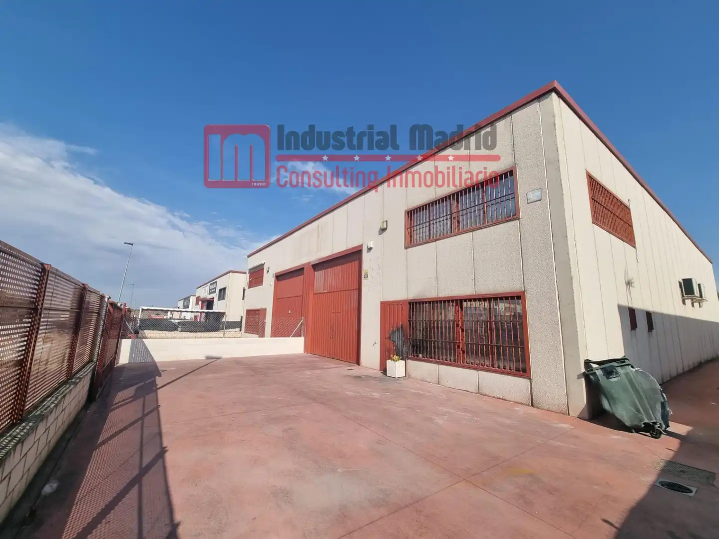 Vista exterior de Nau industrial de lloguer en Rivas-Vaciamadrid