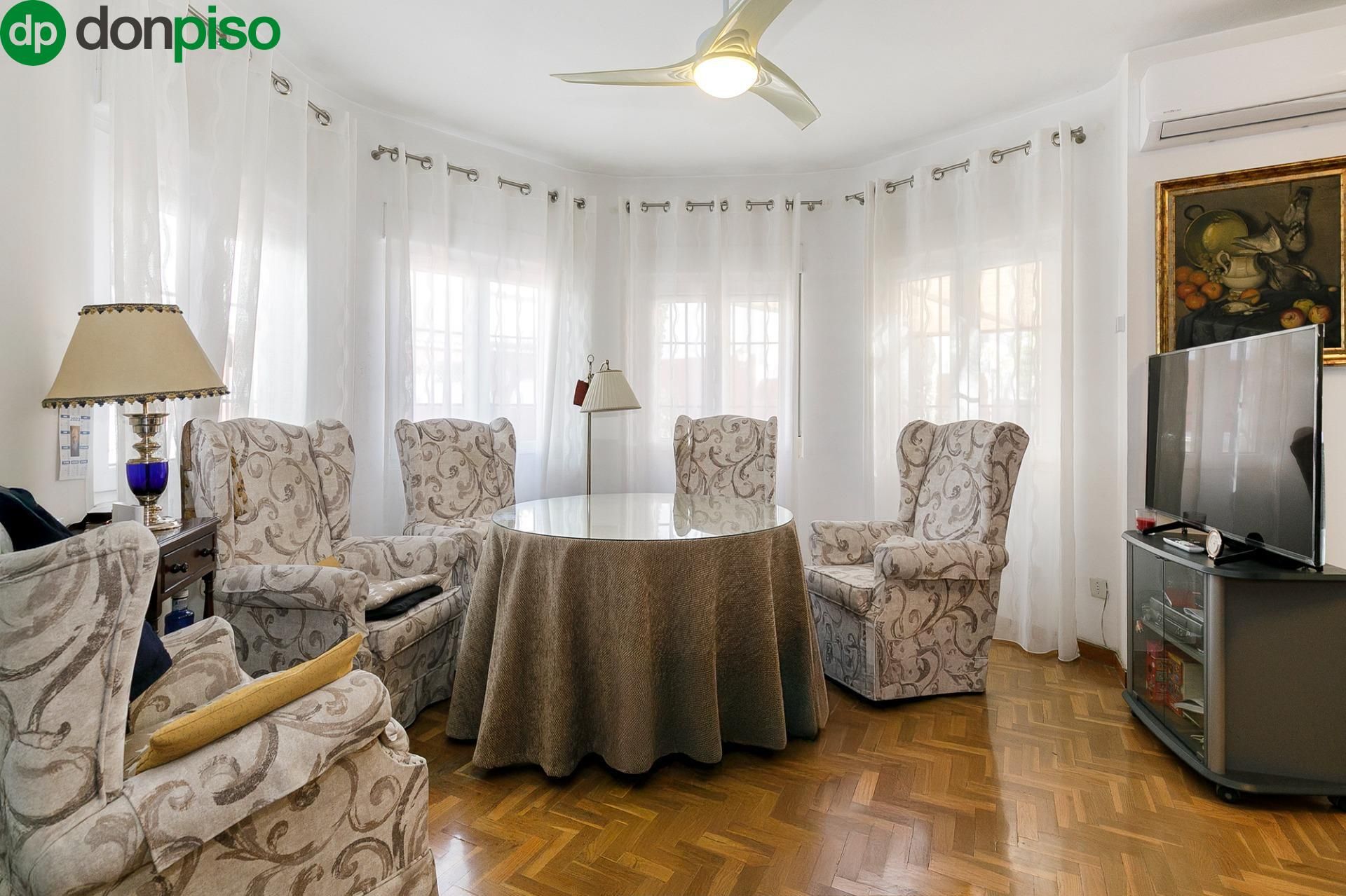 Sala de estar de Casa o chalet en venta en  Granada Capital