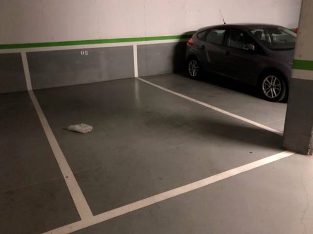 Garaje en Venta en Ciutat del Transport - La Salera