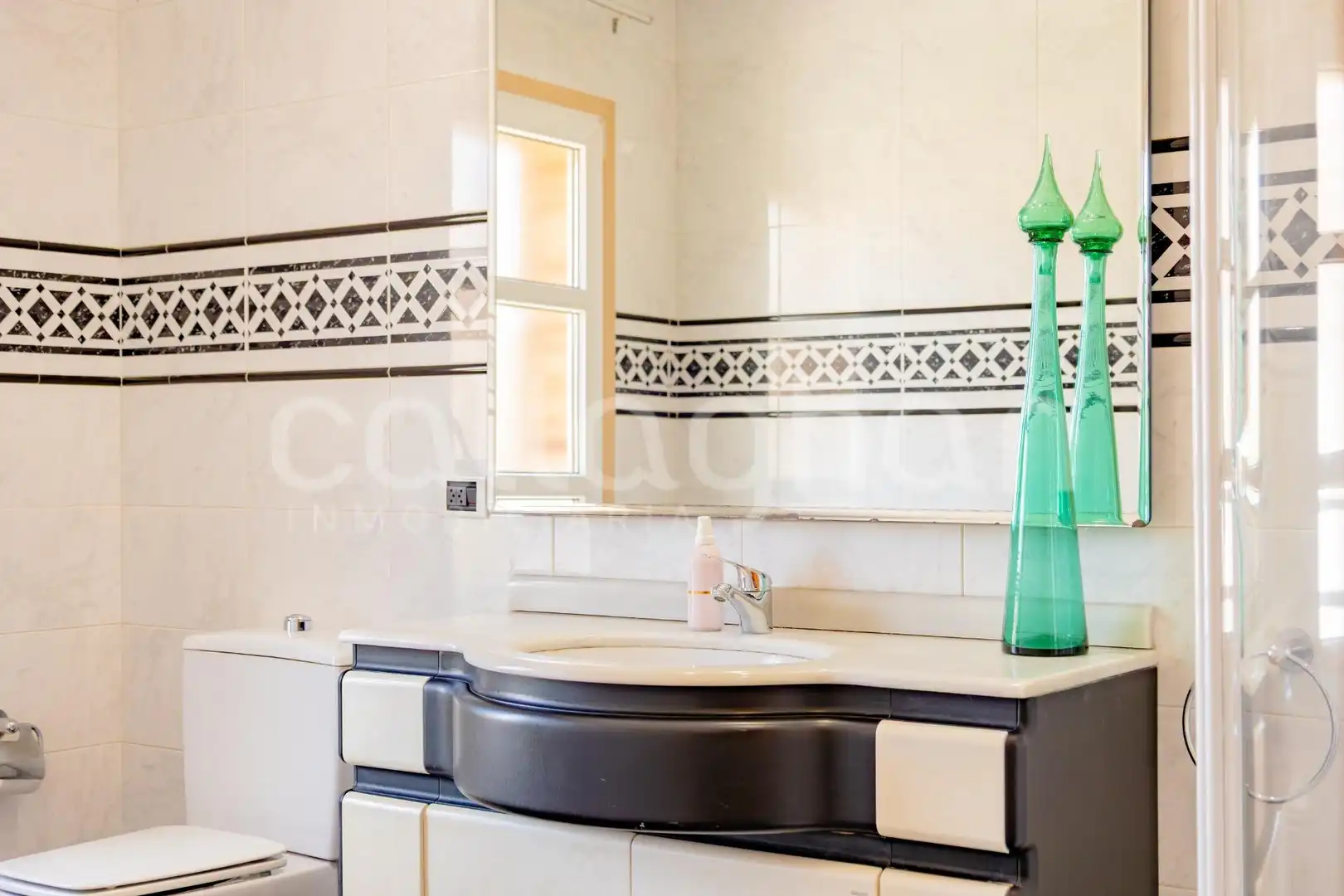 Bathroom of Houses for sale in Godella  with Air Conditioner, Heating and Private garden
