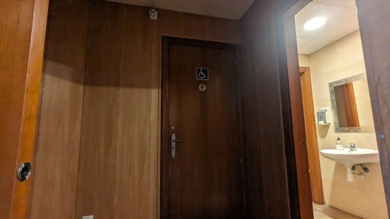 Gewerbefläche zum Verkauf in Carrer de Cels Gomis i Mestres, imagen 35