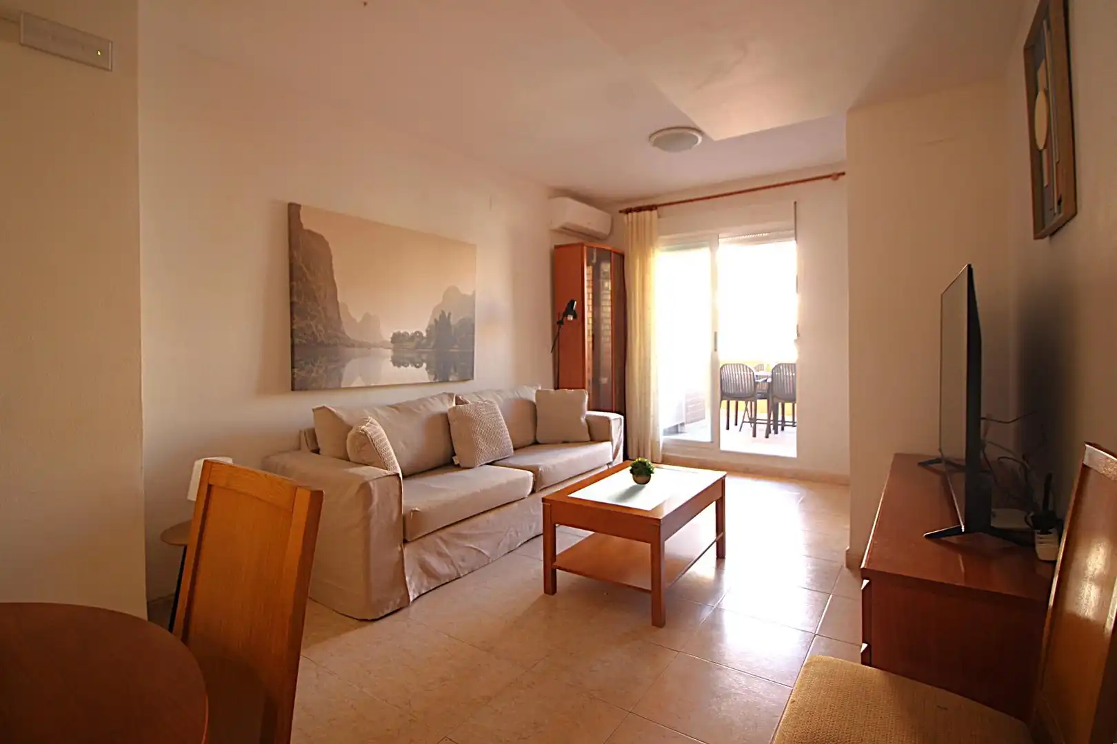 Sala de estar de Apartamento en venta en Oropesa del Mar / Orpesa con Jardín privado, Terraza y Amueblado