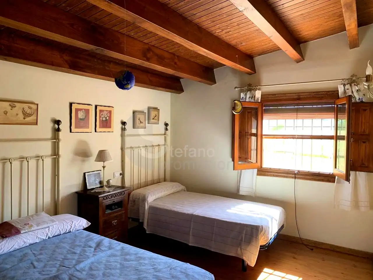 Dormitori de Casa o xalet en venda en Álora amb Aire condicionat, Jardí privat i Terrassa