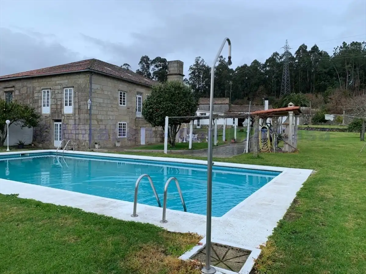 Swimming pool of Country homes for sale in Padrón  with Heating, Private garden and Terrace