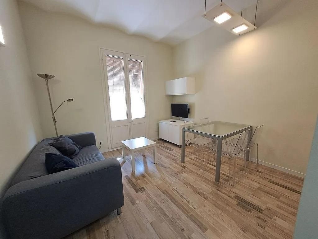 Flat to rent in Carrer CAN FORTUNY, Cort