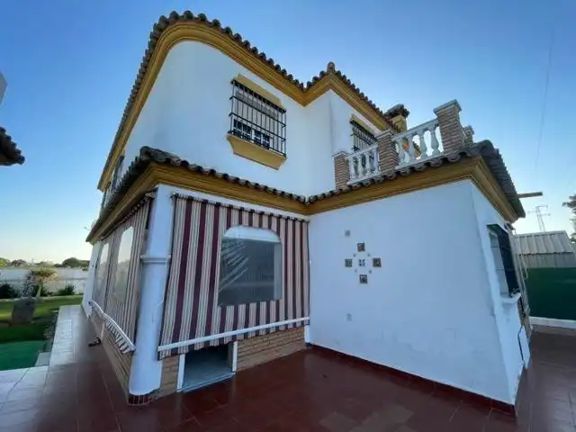 Casa o xalet en venda a Las Lagunas - Campano