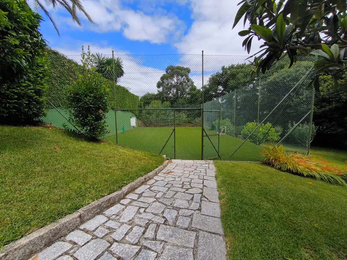 Jardín de Casa o chalet en venta en Vilagarcía de Arousa con Calefacción, Jardín privado y Parquet