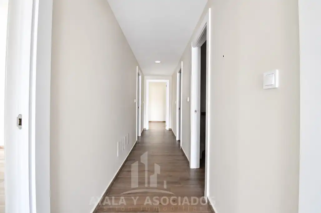 Casa o xalet en venda en Cartagena amb Jardí privat i Piscina