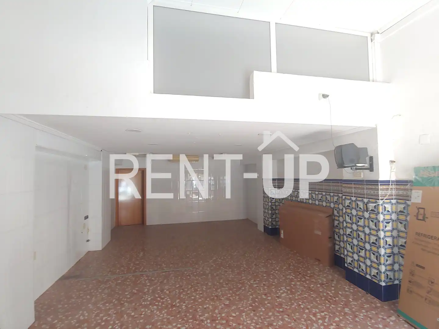 Local comercial de lloguer a Xàtiva, imagen 2