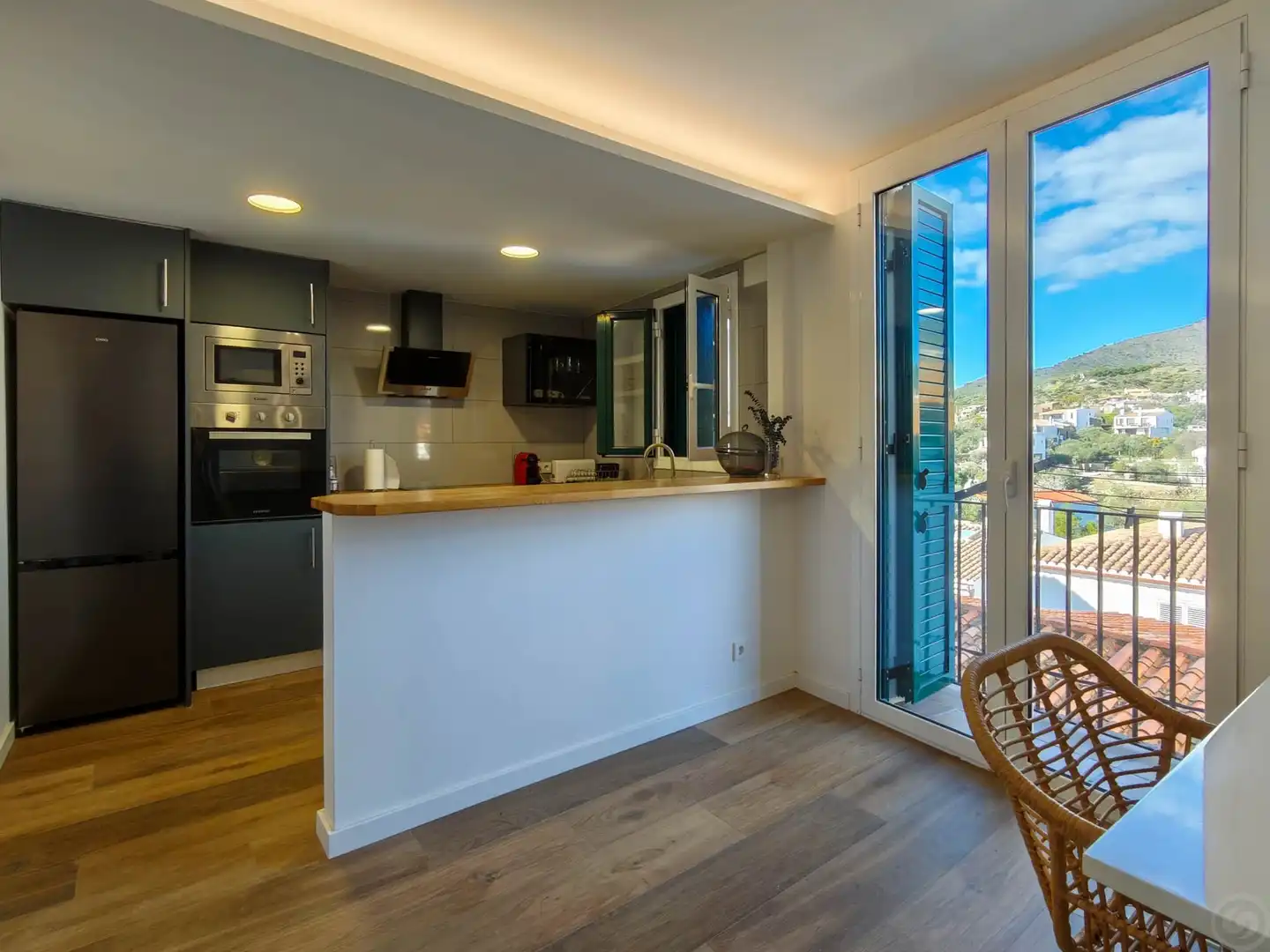 Küche von Maisonette zum Verkauf in Cadaqués mit Klimaanlage, Heizung und Abstellraum