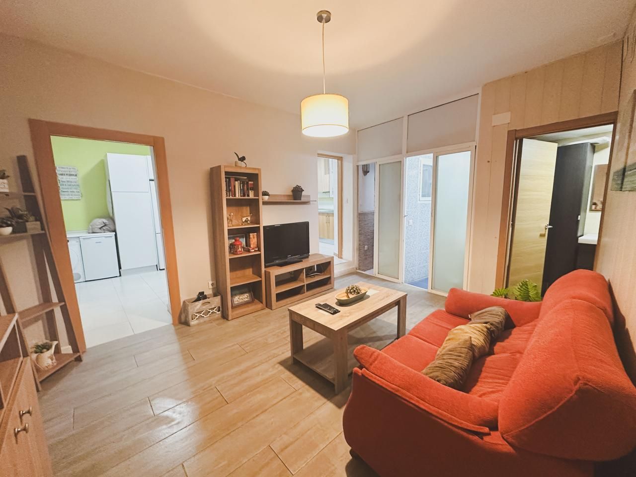 Living room of Planta baja for sale in  Cádiz Capital  with Furnished