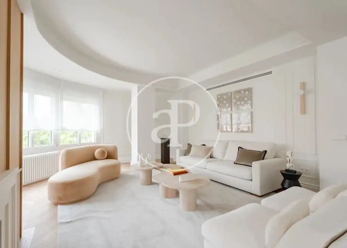 Flat with lift for sale in Calle de Diego de León, imagen 2