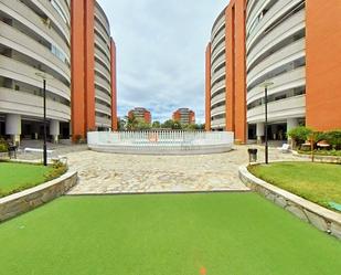 Exterior view of Flat for sale in  Sevilla Capital  with Terrace, Storage room and Oven