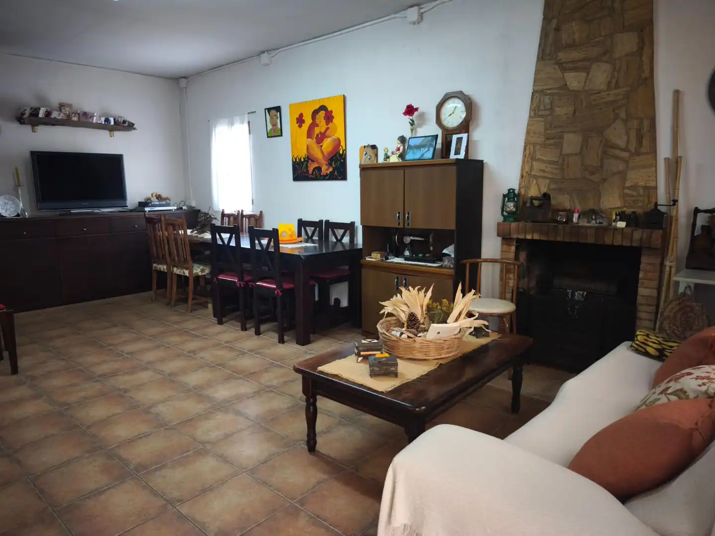 Menjador de Finca rústica en venda en Masdenverge amb Jardí privat, Traster i Moblat