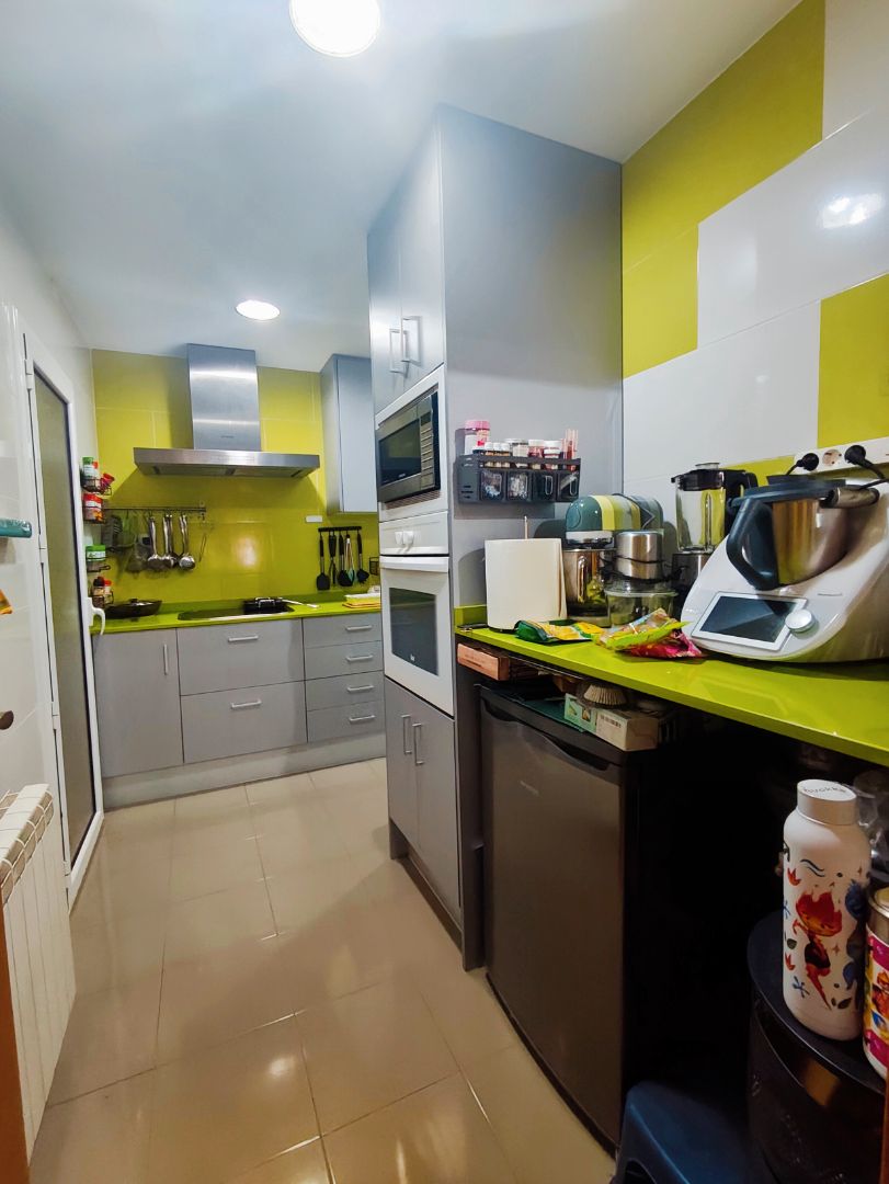 Cuina de Pis en venda en Abrera amb Aire condicionat, Calefacció i Parquet