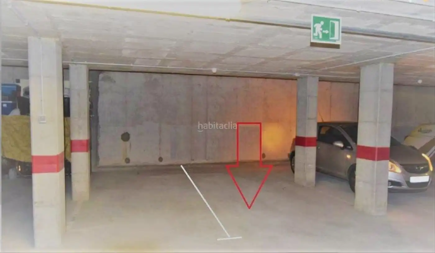 Einzelparkplatz zur Miete in Carrer de Pau Casals 4, imagen 2