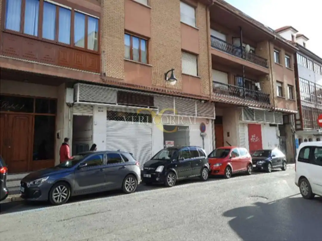 Business premises to rent in Calle Román Romano, imagen 27
