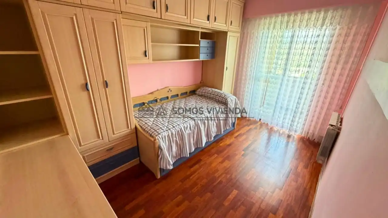 Bedroom of Flat for rent in Ourense Capital   with Heating and Furnished