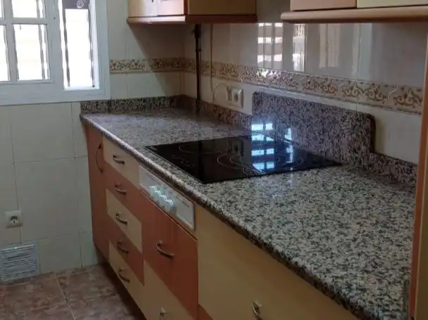 Wohnung mit Aufzug zum Verkauf in Avenida de Pino Montano 0
