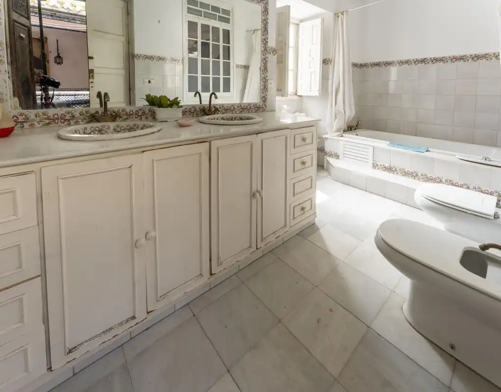 Bathroom of Country homes for sale in Ronda  with Heating