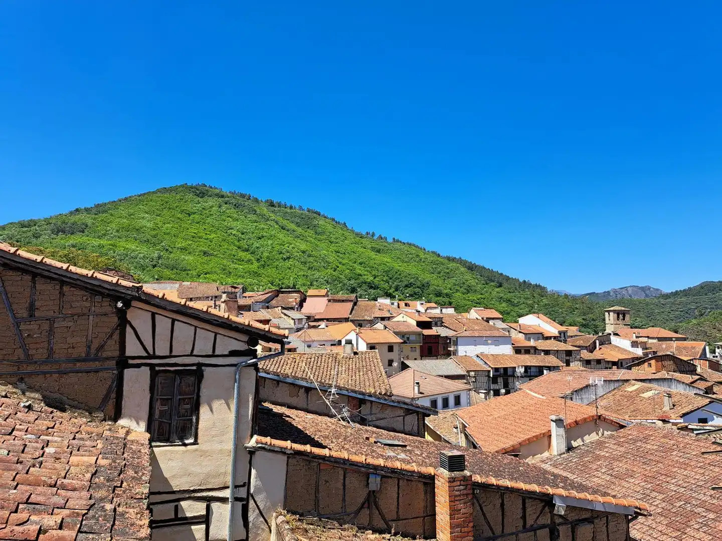 Exterior view of Houses for sale in San Esteban de la Sierra  with Terrace and Storage room
