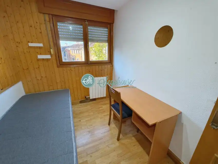 Habitación de Piso en venta en Plaza Mayor - San Agustín