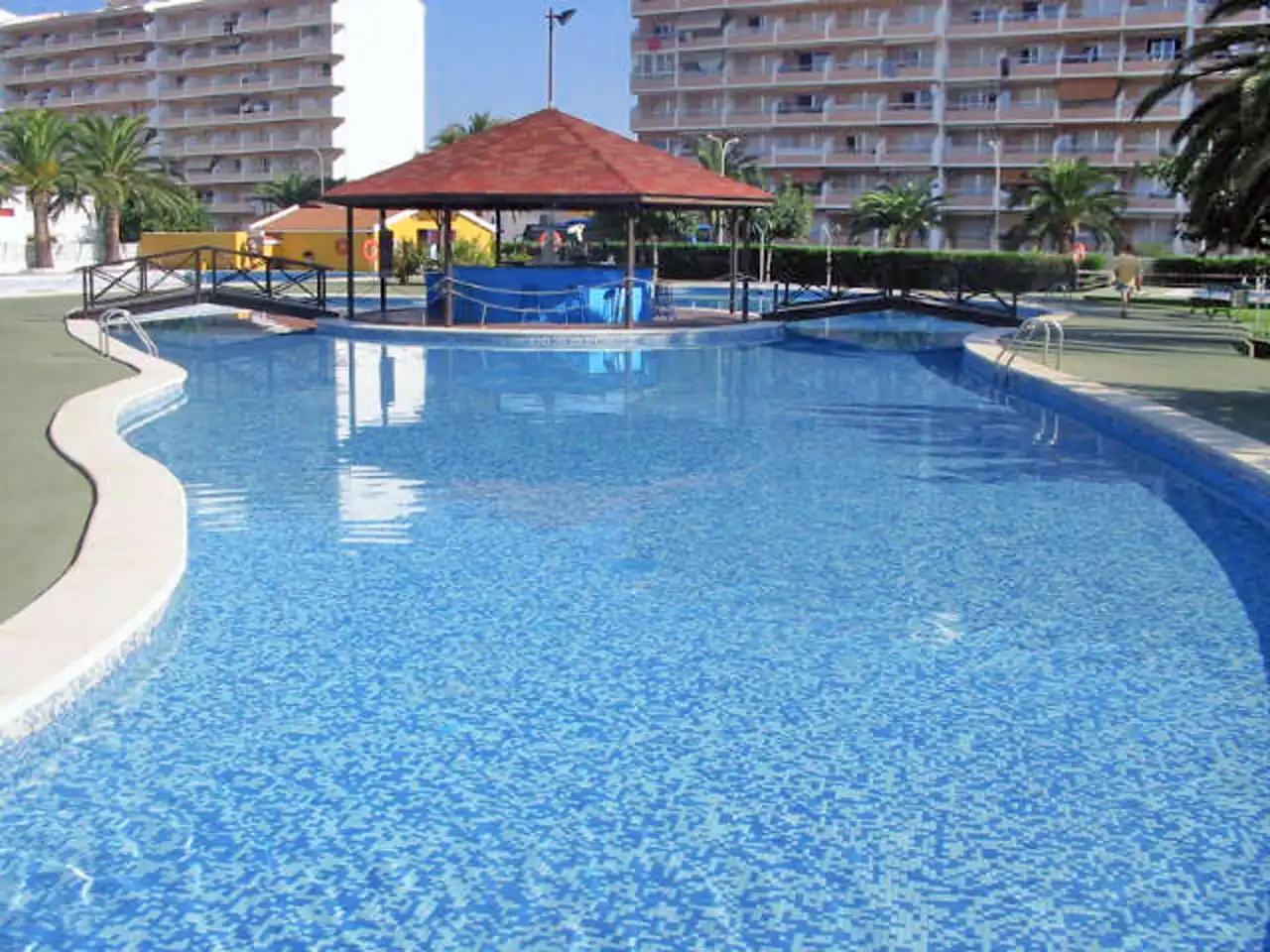 Piscina de Casa o xalet de lloguer en Peñíscola / Peníscola amb Aire condicionat, Calefacció i Terrassa