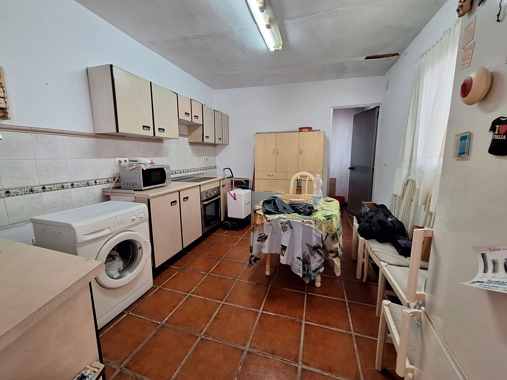 Cuina de Casa o xalet en venda en La Línea de la Concepción amb Traster, Moblat i Forn