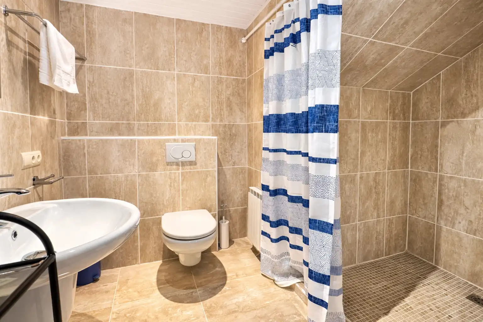 House with pool for sale in de la Volta Ginesta, imagen 9