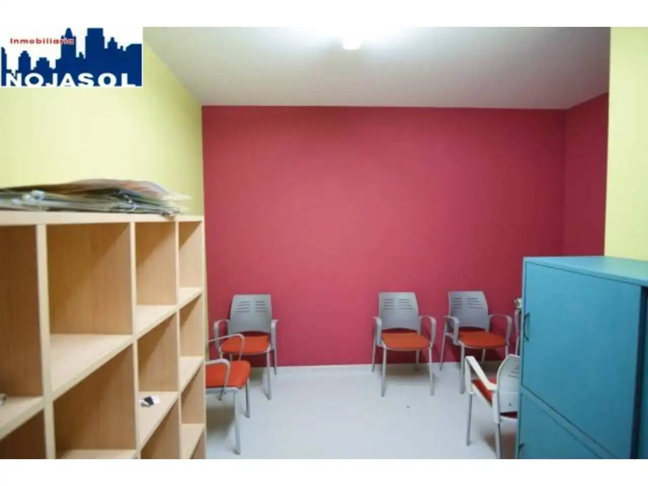 Büro zum Verkauf in Bareyo