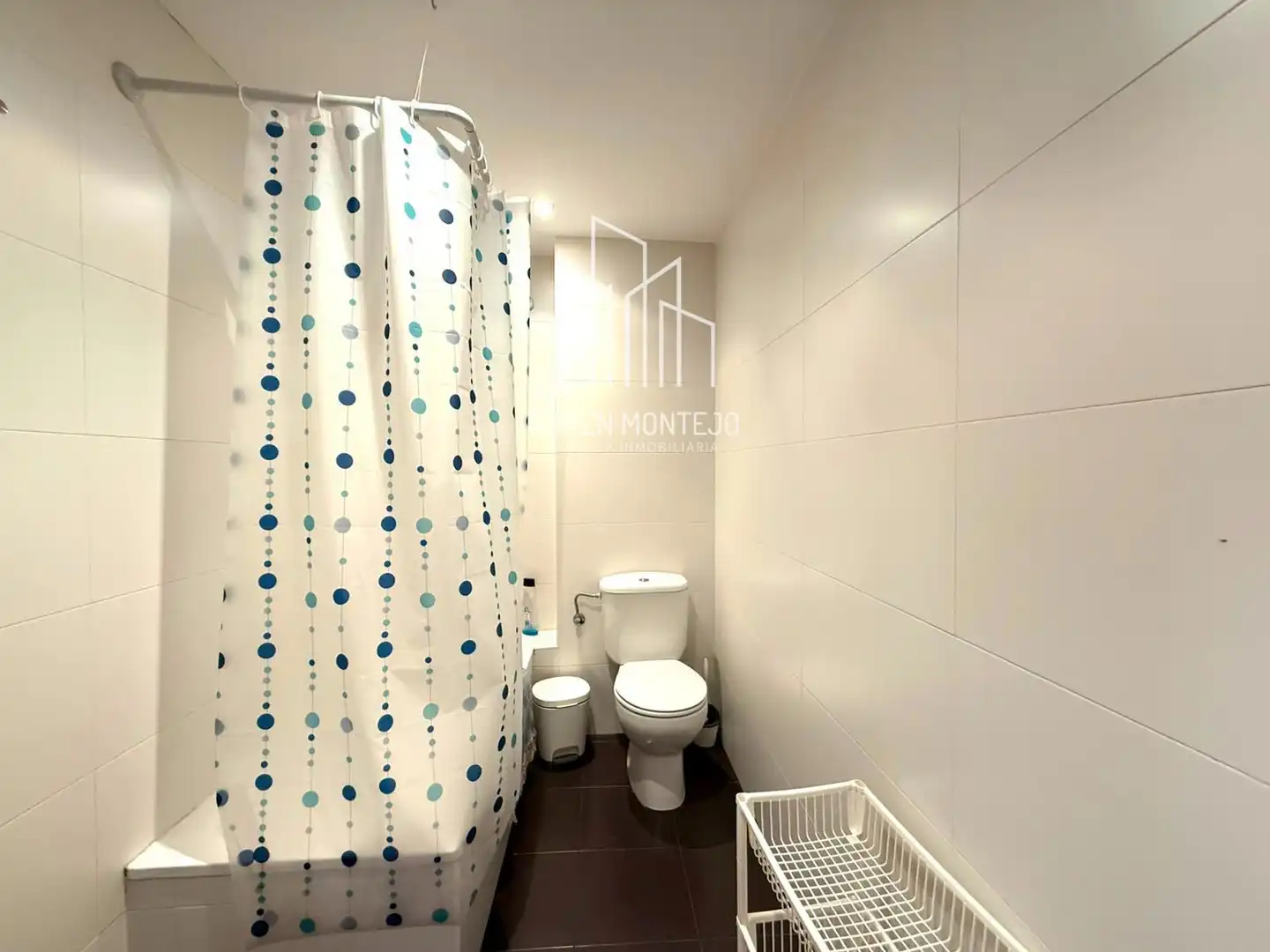 Badezimmer von Wohnung zur Miete in Salamanca mit Heizung, Terrasse und Möbliert