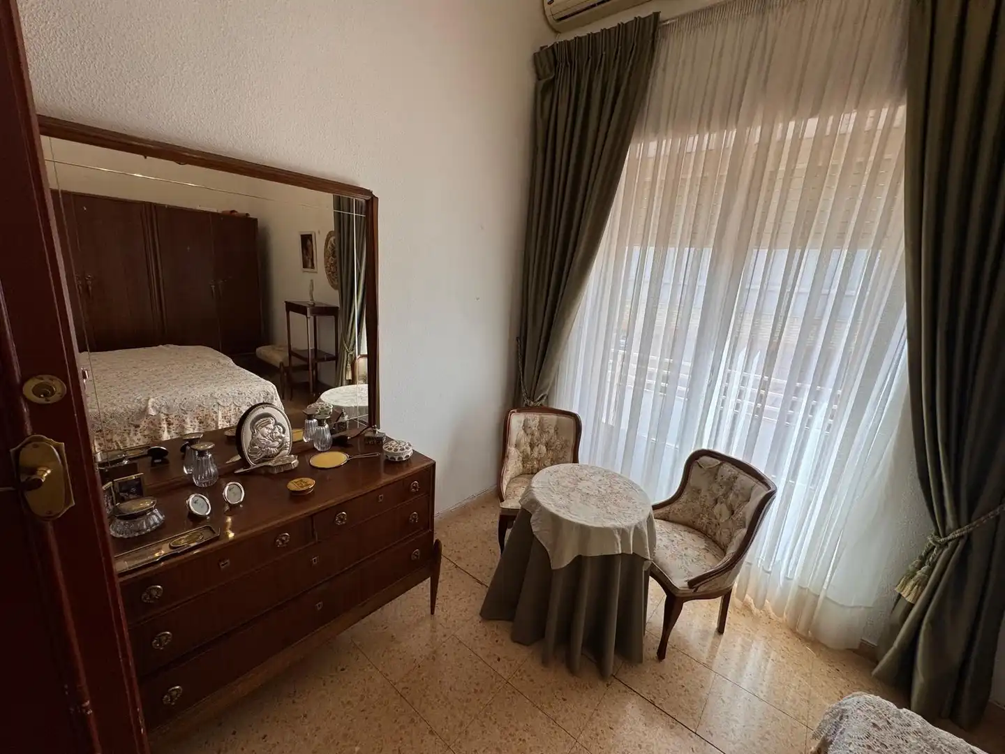 Habitación de Casa o chalet en venta en Elda con Aire acondicionado, Terraza y Amueblado