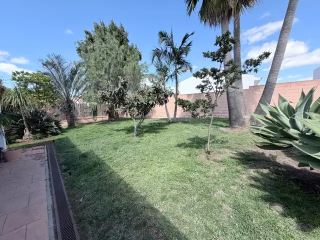 Jardín de Casa o chalet en venta en Palos de la Frontera con Aire acondicionado, Calefacción y Jardín privado