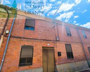 Exterior view of House or chalet for sale in Mazariegos  with Heating, Private garden and Storage room