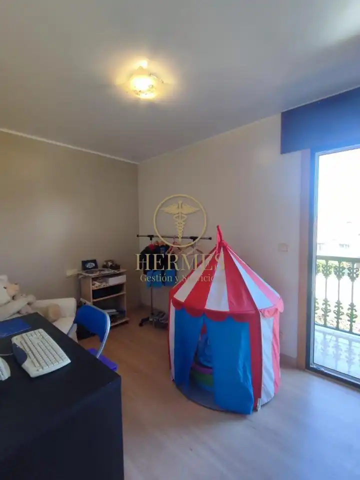 Casa o xalet en venda en Nigrán amb Calefacció, Jardí privat i Terrassa