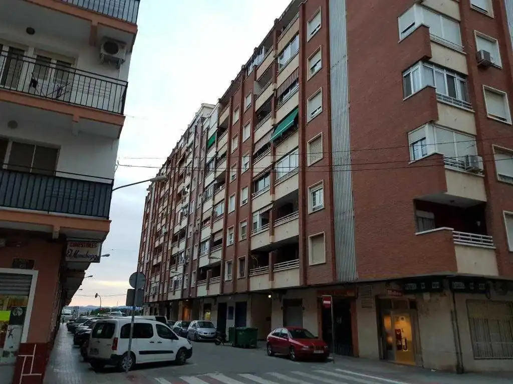 Vista exterior de Pis en venda en Villena