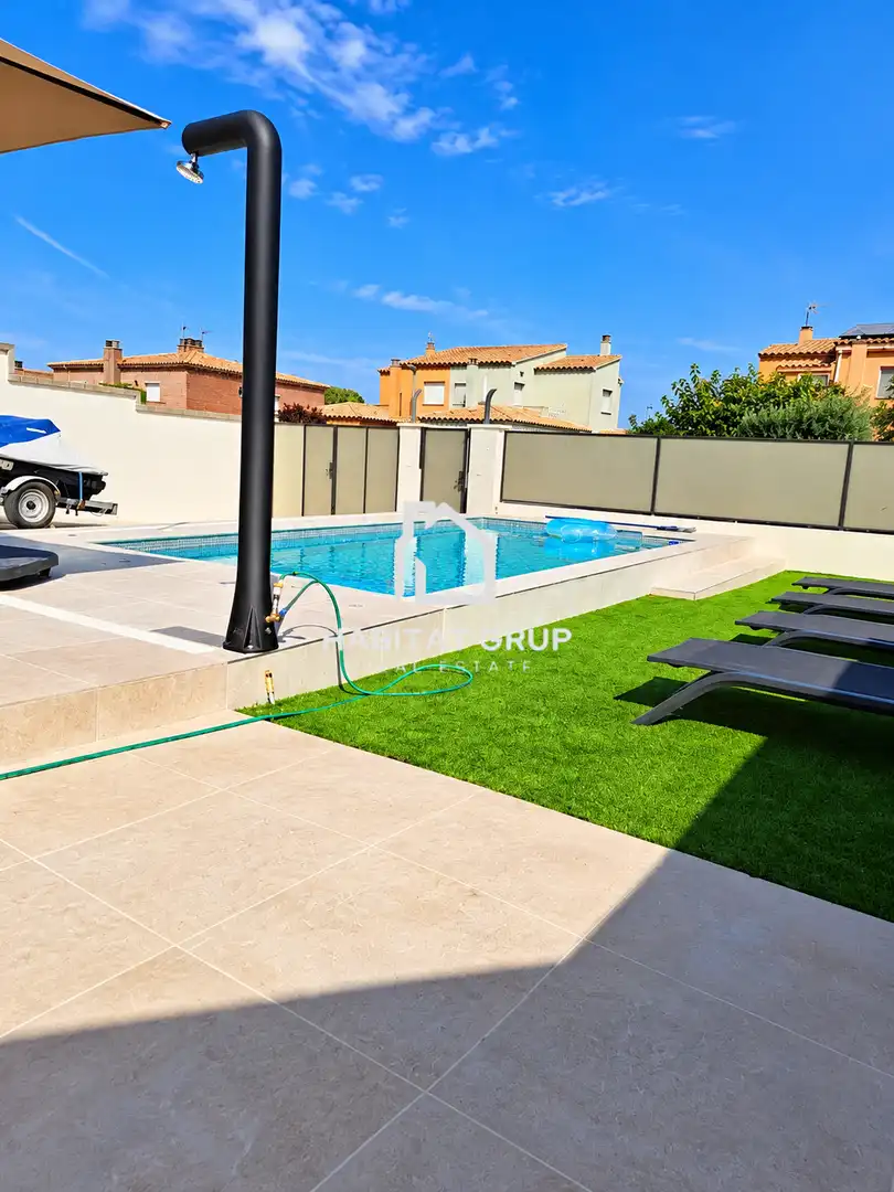 House with garden for sale in Avinyonet de Puigventós, imagen 4