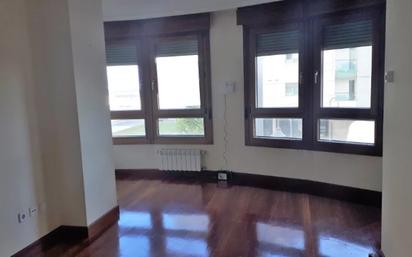 Bedroom of Flat for sale in Gijón 