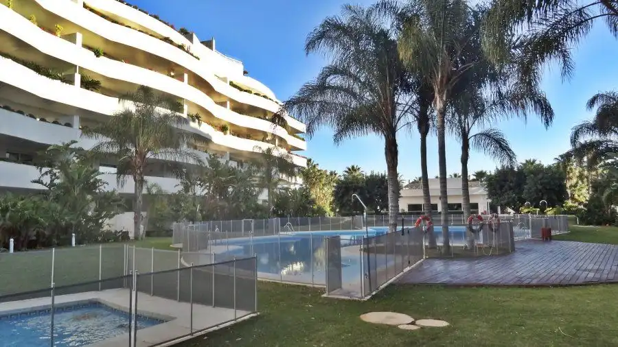 Àtic amb terrassa en venda a Nueva Andalucía, imagen 22