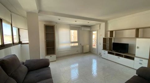 Foto 5 de Piso en venta en Avenida José Martinez González, 83, Plaza Castelar - Mercado Central, Elda