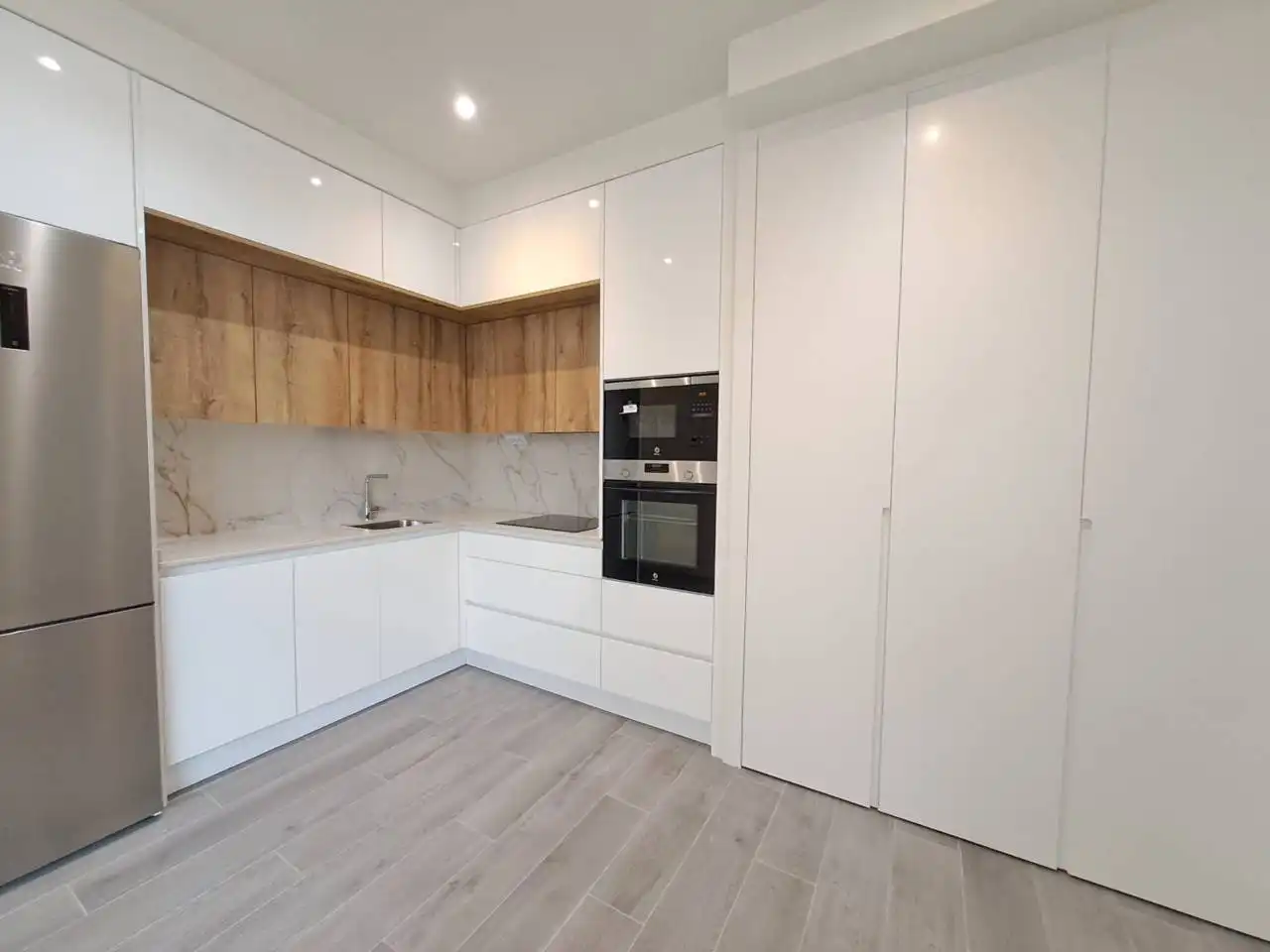 Cuina de Pis en venda en Burgos amb Calefacció i Parquet
