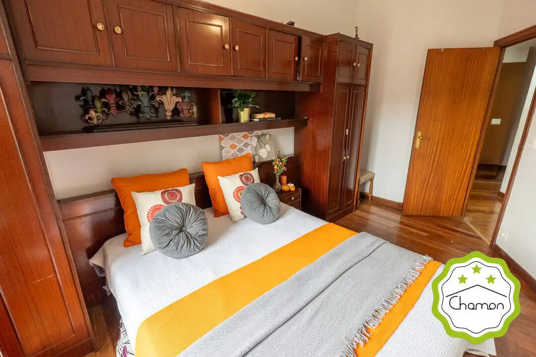 Habitación de Piso en venta en Bilbao  con Calefacción y Balcón
