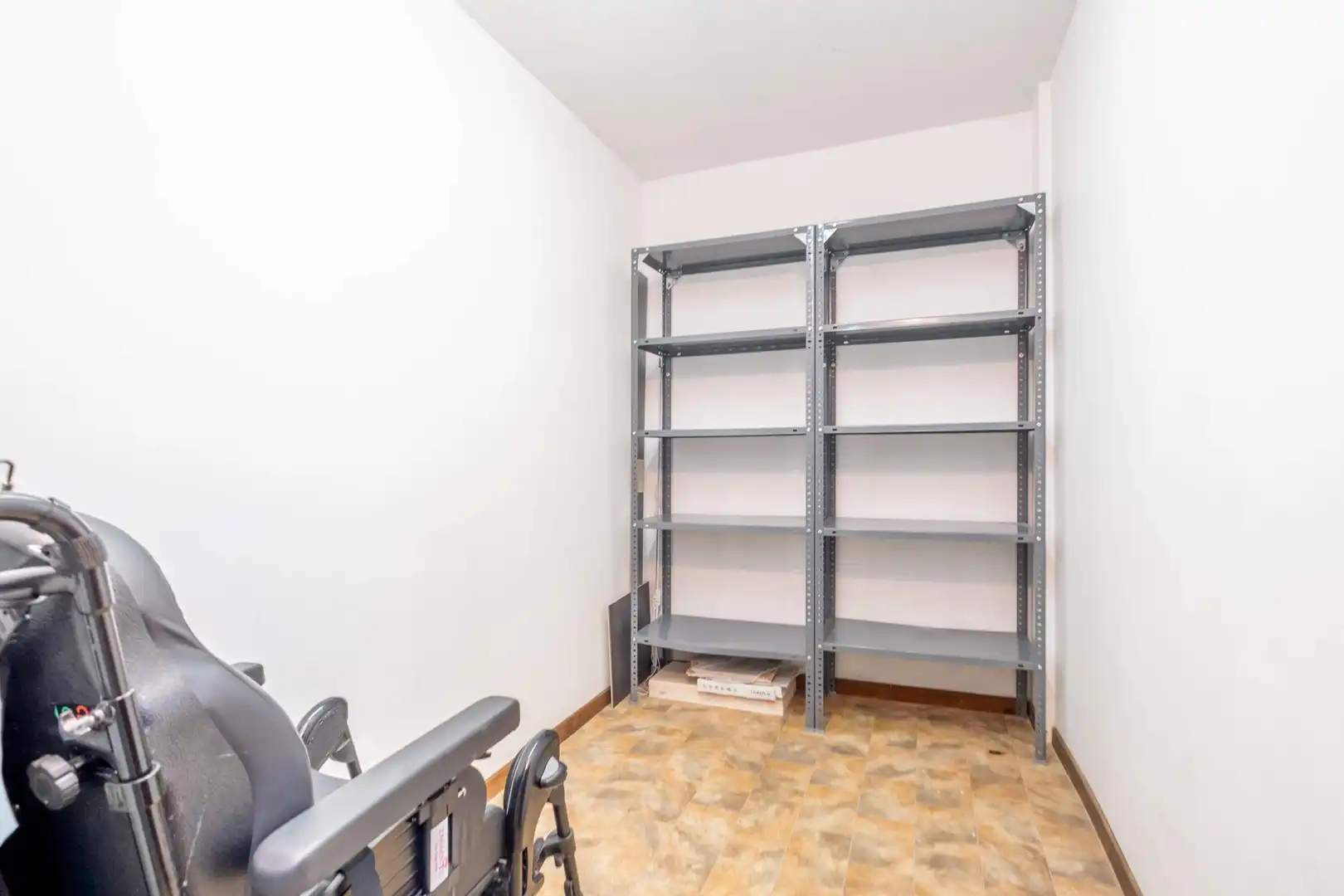 Flat for sale in Zaragoza  with Air Conditioner, Heating and Parquet flooring