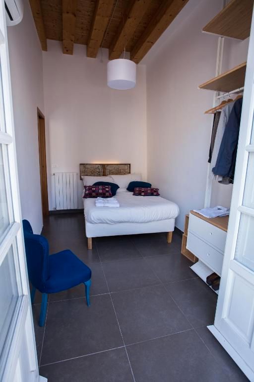 Dormitori de Estudi de lloguer en Santander amb Moblat i Es permeten mascotes