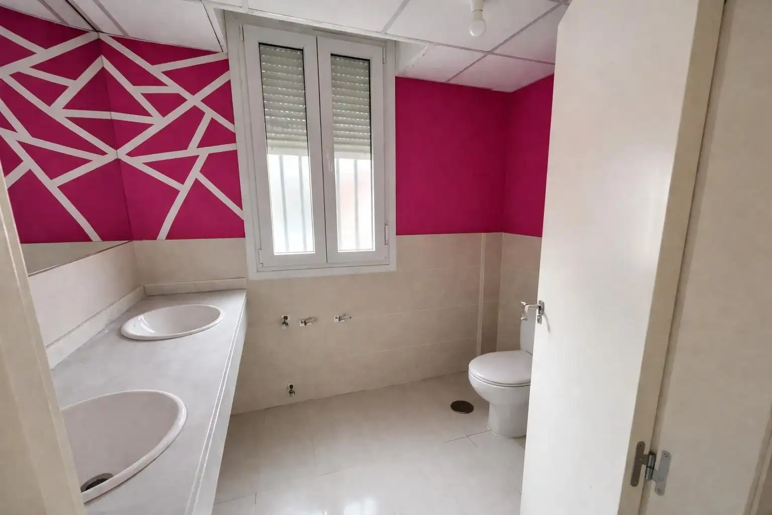 Baño de Casa o chalet en venta en Madrid con Jardín privado, Terraza y Piscina